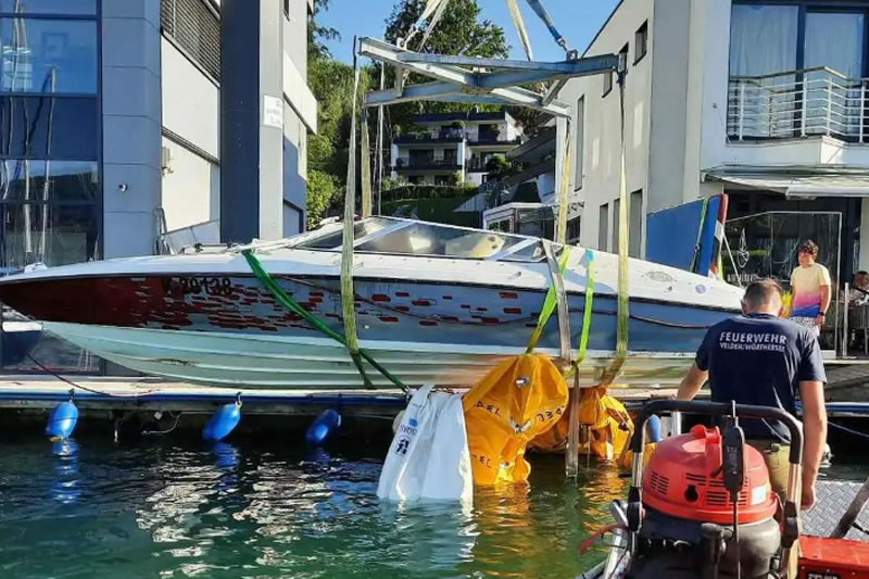 YOUR BOAT WENT DOWN. WE BRING IT UP.